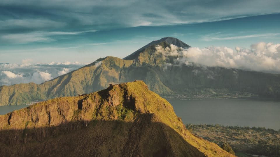 mount batur sunset trekking
